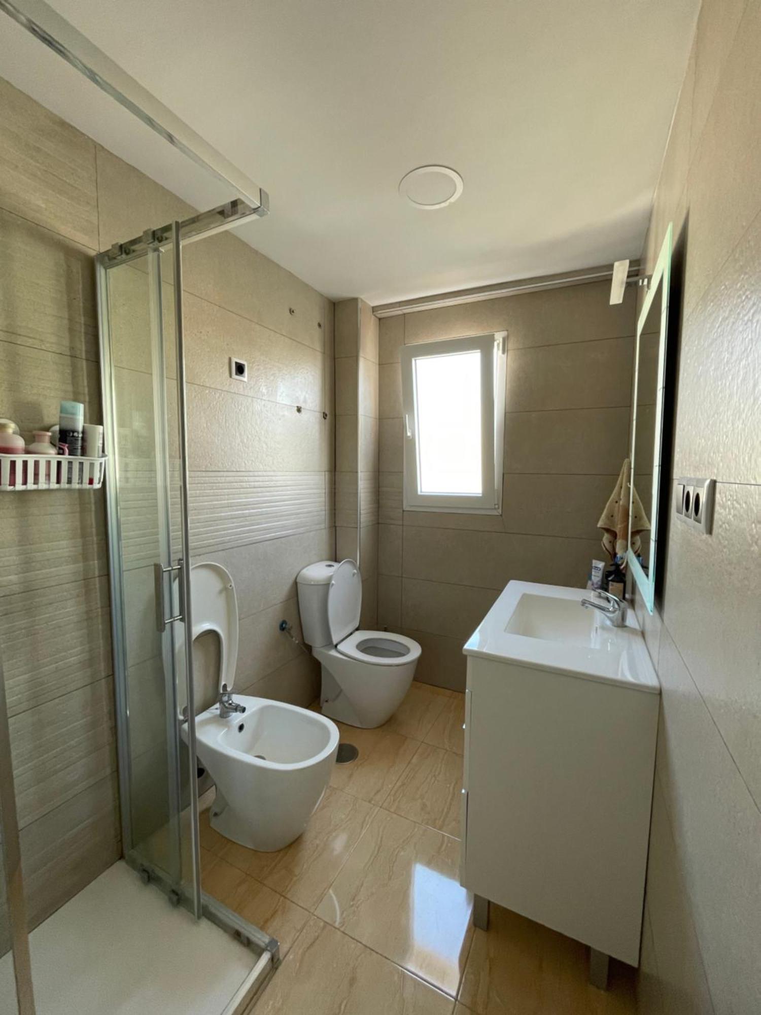Habitacion En Piso Particular Sol Connect Аликанте Экстерьер фото